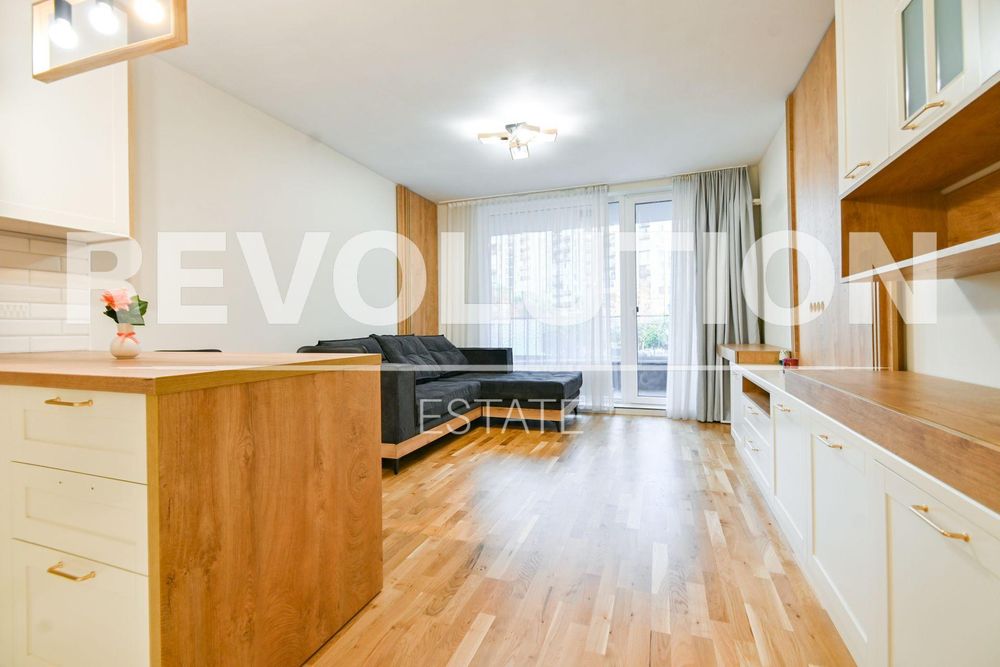 Двустаен апартамент в ж.к. Банишора.