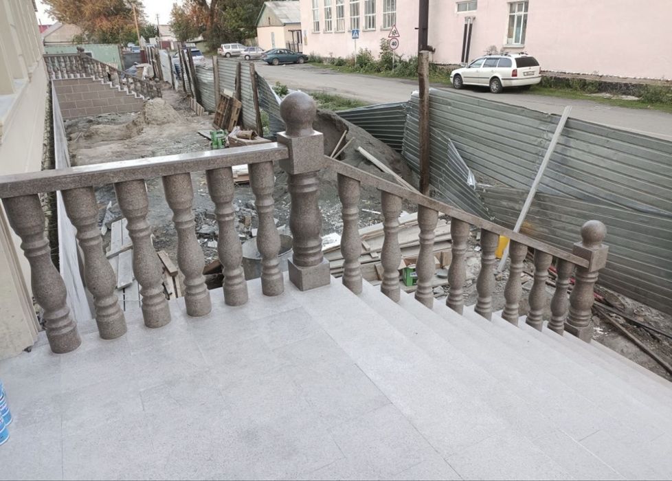 Гранит мрамор перила балясина тумба лестница