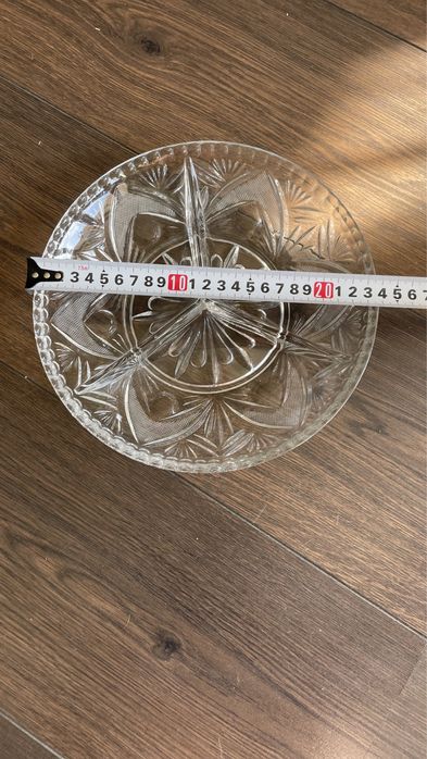 Продавам кристални , стъклени съдове