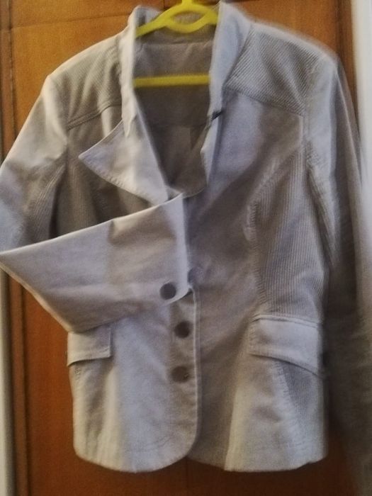 Женская весенняя курточка Zara