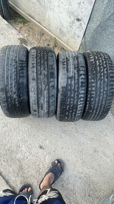 Шины 205/55/R16.