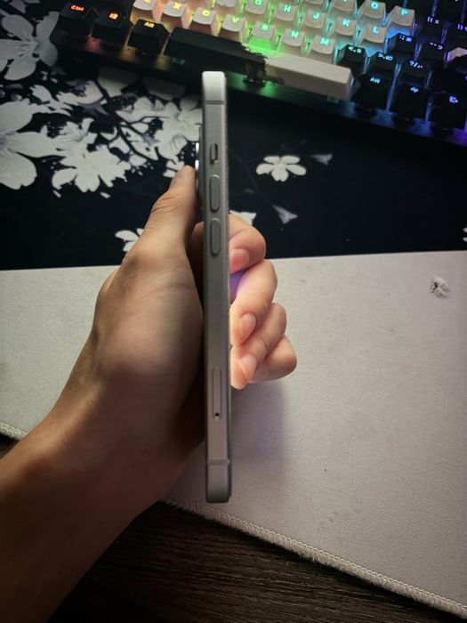 Iphone 15 128Gb