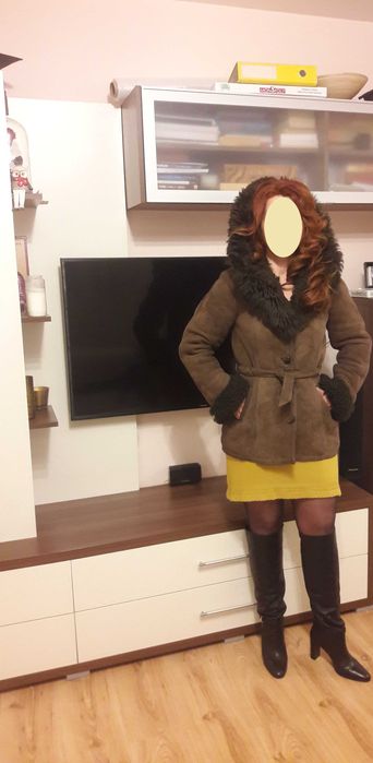 Cojoc de dama, din piele naturala, ca nou