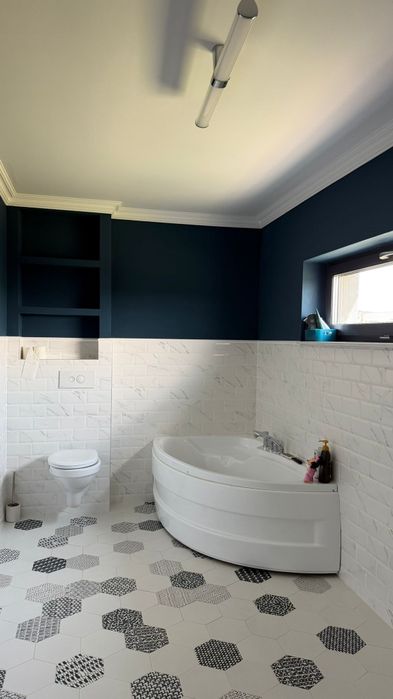 Casă  de vânzare în Suceava- Burdujeni| 260 mp | Teren 800 mp | Garaj | Anexă 70 mp | 370.000 euro