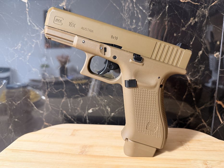 Pistol Glock 19X Coyote Made in Austria licențiat Glock