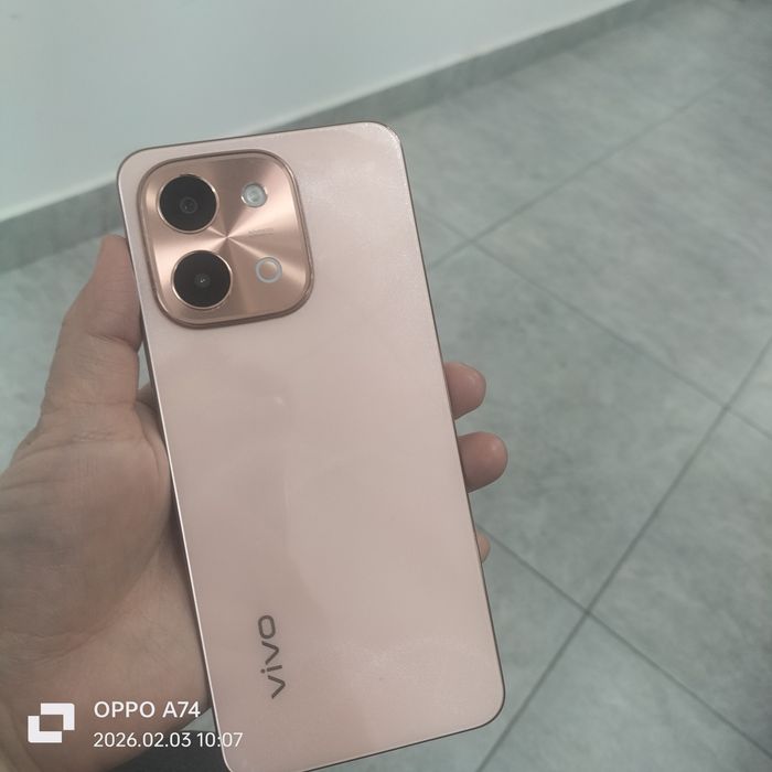 Viva Y 28 память 256