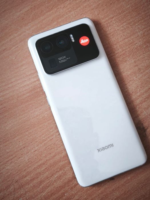 Xiaomi Mi 11 Ultra СРОЧНО