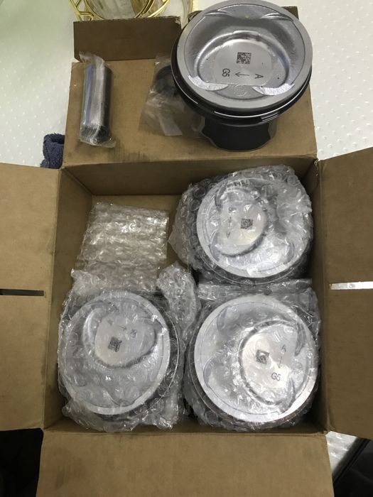 Комплект поршень Hyundai Sonata