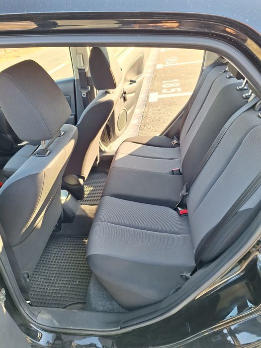 Mazda 2  1.3 benzina 2008