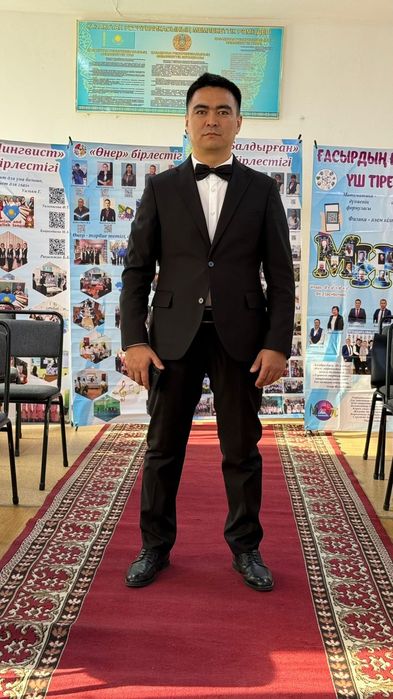 Тамада, асаба, музыкант, Баян, домбыра,