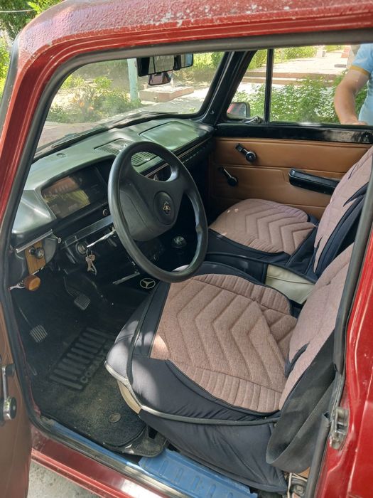 Sotiladi Moskvich 412