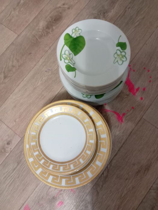 Посуда тарелки……..