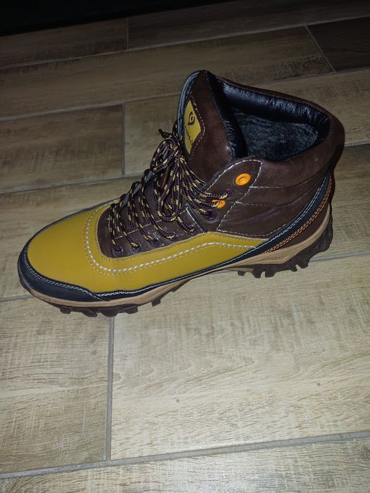 Хорошая обувь б/у весна/осень