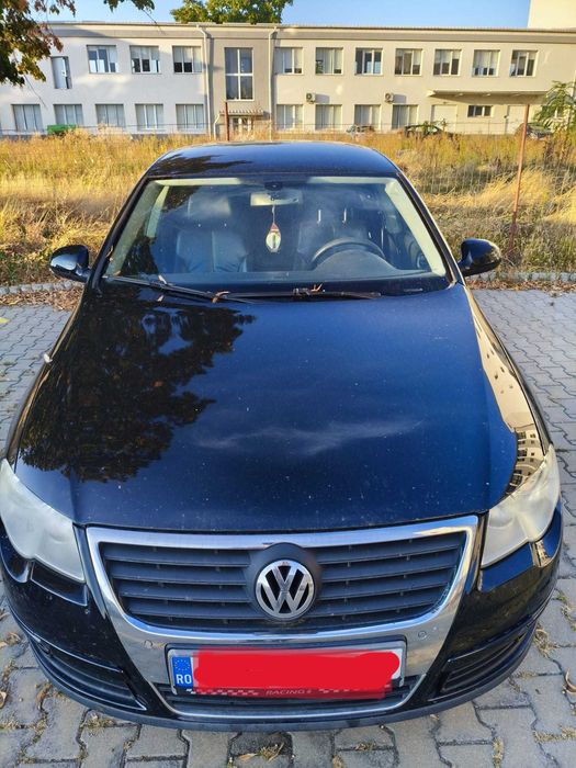 Volkswagen Passat B6 2.0 TDI 140 CP DSG Comfortline – Piele, Bi-Xenon, încălzire auxiliară Webasto