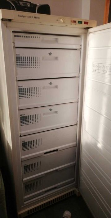 Фризер     SNAIGE