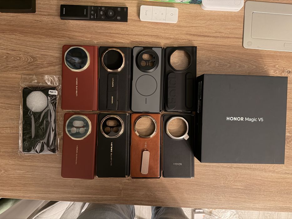 Honor Magic V5 - 512GB - Black - Garantie - Full Box + Casti + 9 huse | IMPECABIL