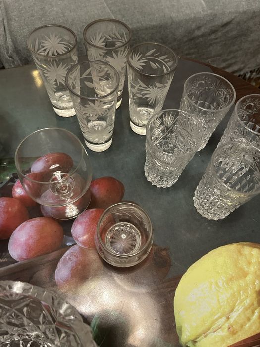 Продается хрустальные вазочки и бокалы