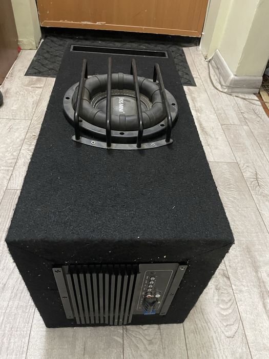 Продам сабвуфер 8 дюймовый