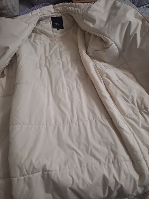 Продаю плащ женский