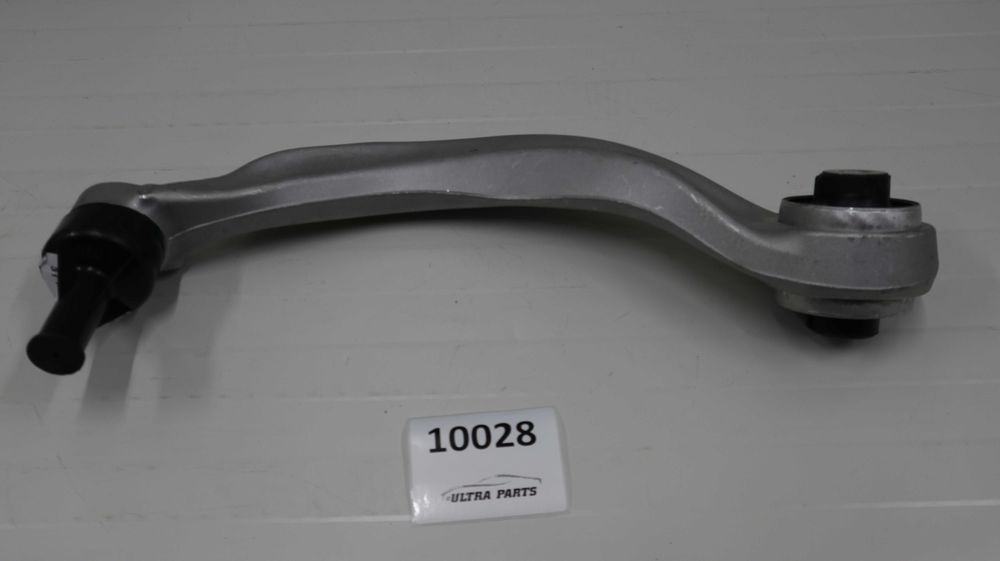 Ляв преден крив носач БМВ Ф10 Ф11 Ф06 Ф12 Ф13 На задно