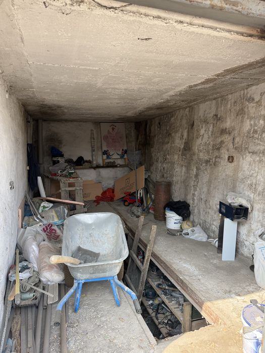 Срочно продаётся гараж в мкрн. Север