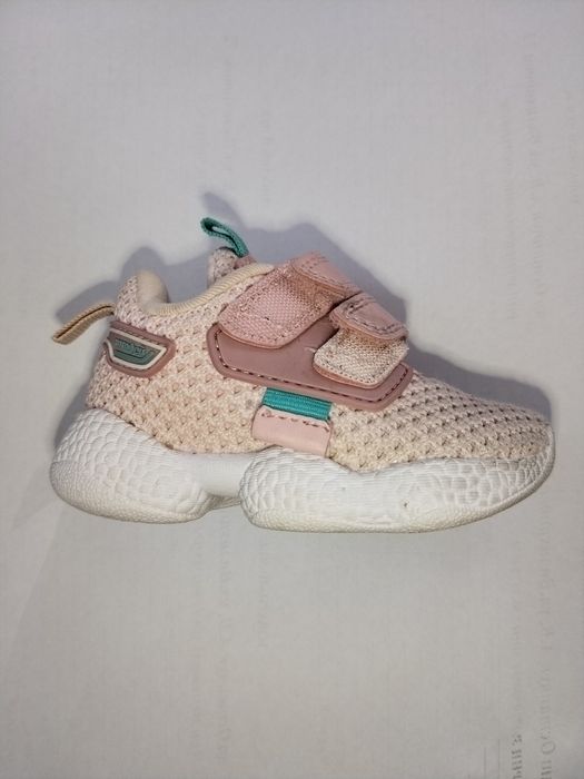 Обувь на ребенка