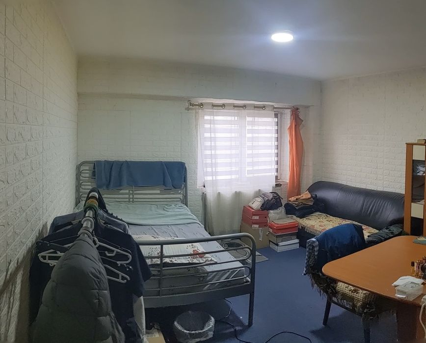 Vând apartament 1 camere parter