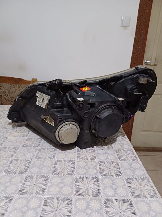 Vând far fiat Ducato