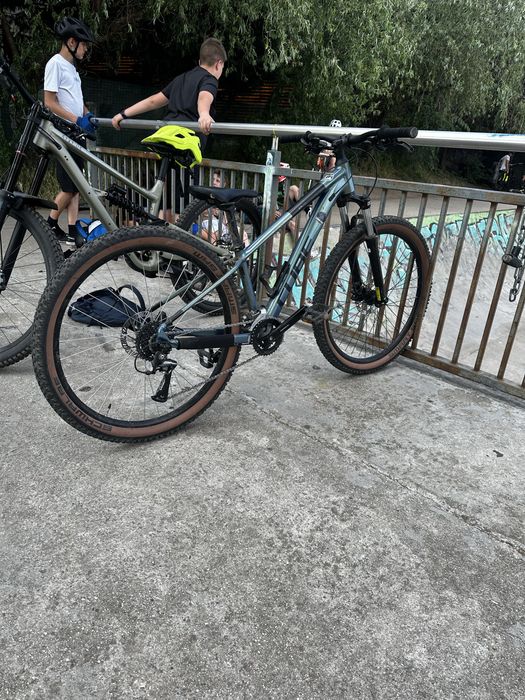Bicicleta Cube Aim Pro 3