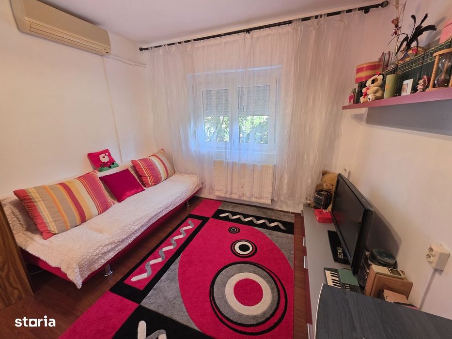 Apartament 3 camere de vânzare – Zona Aradului