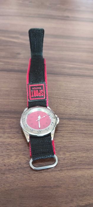 Ръчен спортен часовник