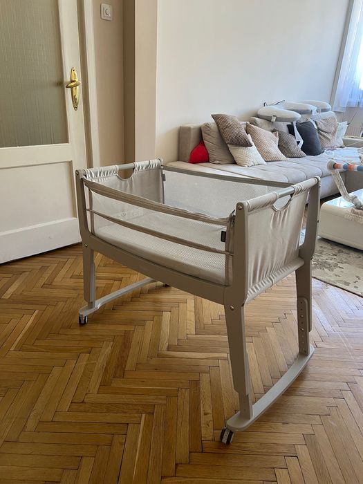 Продавам бебешка кошара SnuzPod Studio/ кошара тип next-to-me