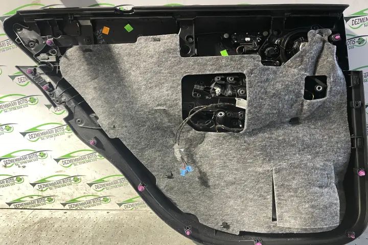 Fata / Tapiterie usa spate dreapta Mercedes-Benz GLE 2020