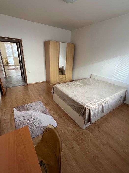 Тристаен апартамент