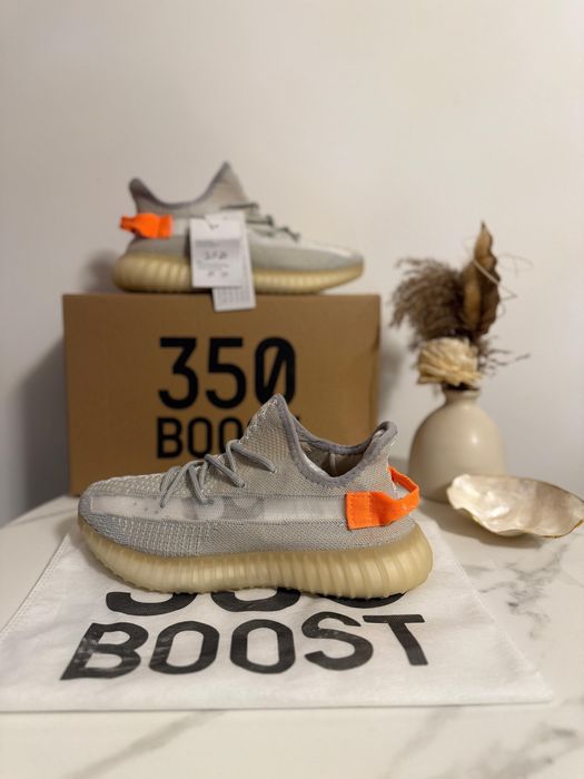 Yeezy Boost 350 2025