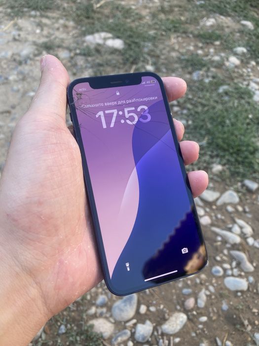 Айфон 12 мини срочно продам