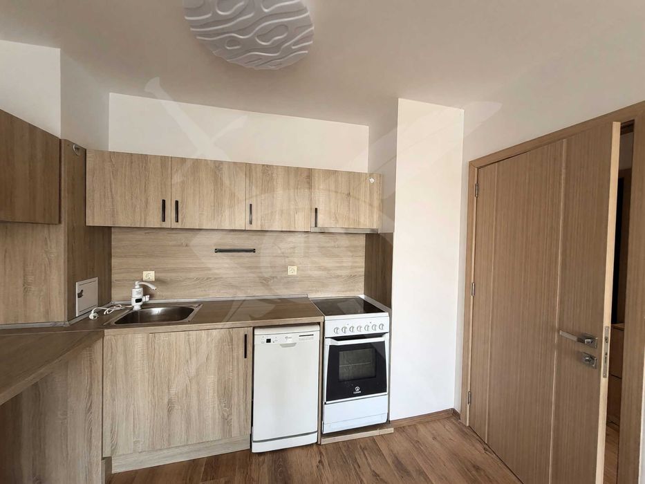 Продава се Двустаен апартамент в Бургас, Изгрев - 61 кв.м за 2460 €/кв.м - Снимка #3