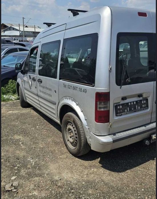 Tapiterie int/Usi/Faruri/Trager/Dezmembrez/Motor Ford Tourneo Connect