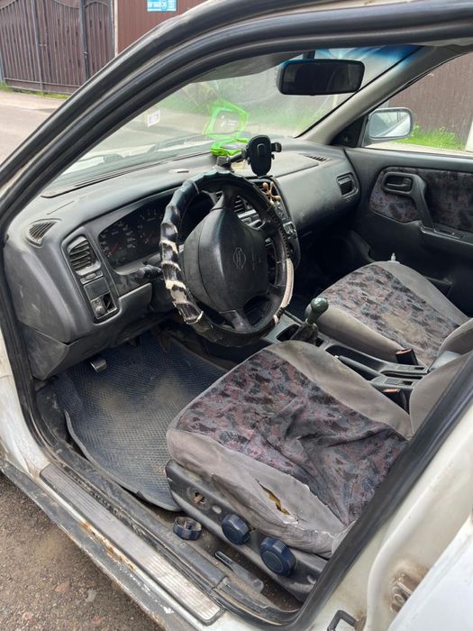 ниссан примера универсал