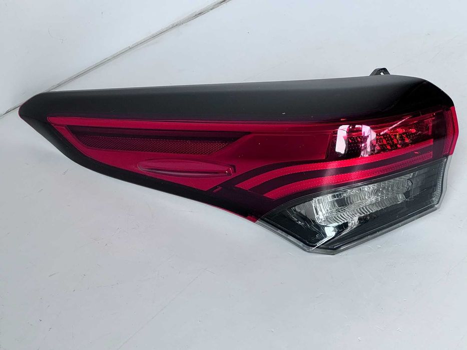 ляв стоп Toyota HIGHLANDER 2020-2024 г. #1030V.