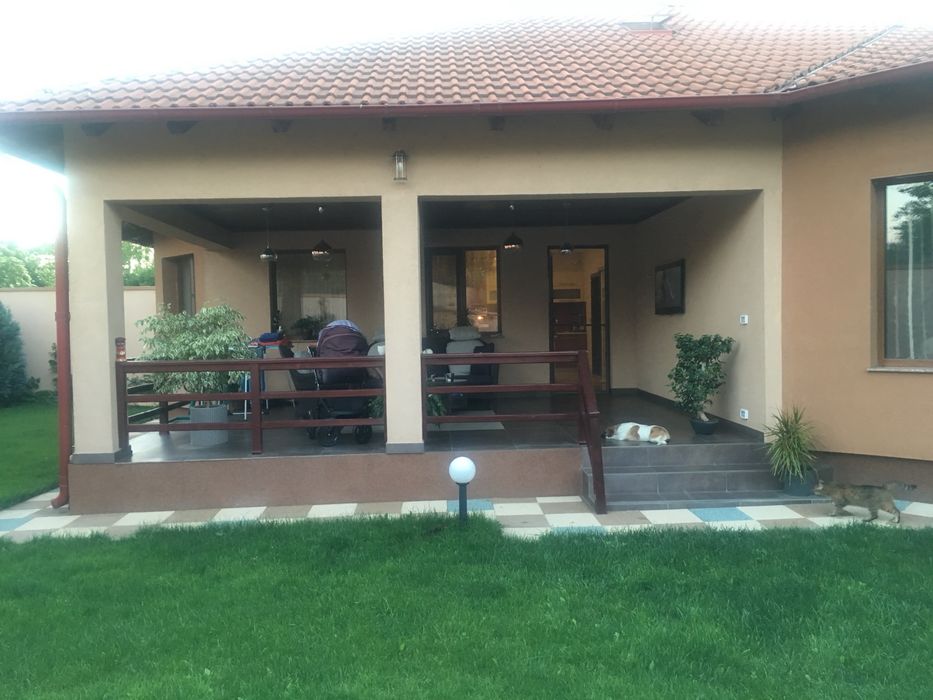 Vând balustradă de lemn pentru terasă