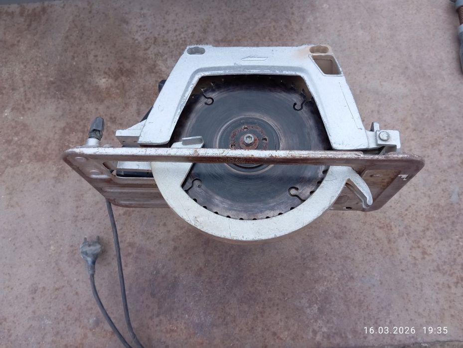 Пчёлка с диском ...