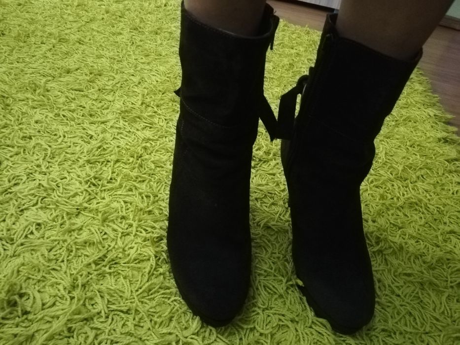 Ghete botine piele intoarsa 36-37 Brun inchis