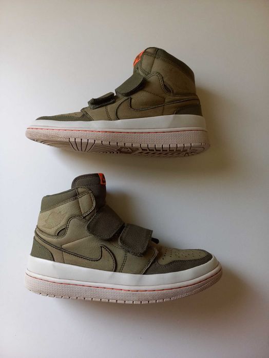 Nike Air Jordan 1 Retro High Olive Canvas оригинални маратонки