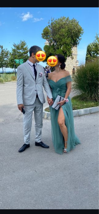 Мъжки официален костюм