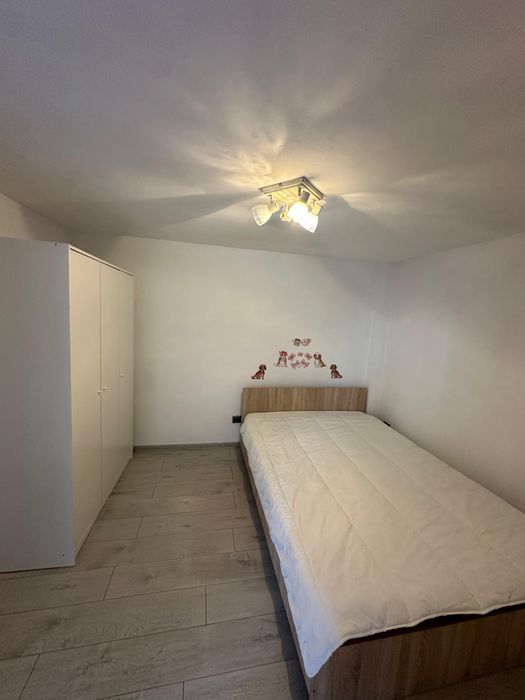 Inchiriez casa Gaesti
