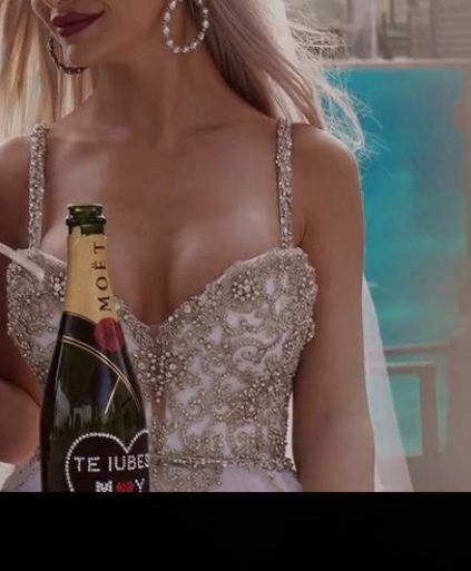 Rochie de mireasa Alara + accesorii