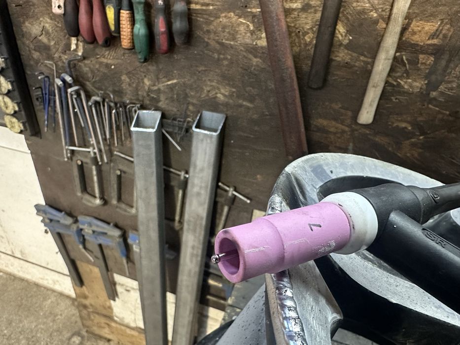 Aparat de sudura AC/DC  Castolin produs de Fronius