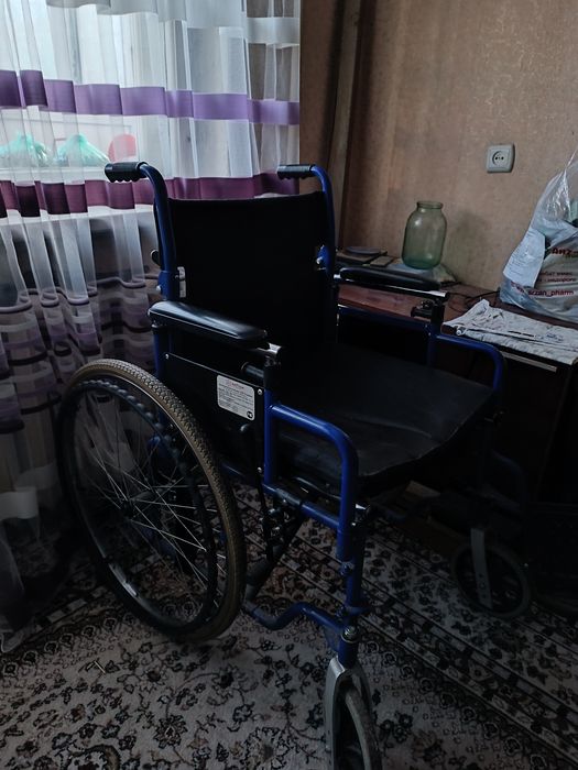 Инвалидная коляска