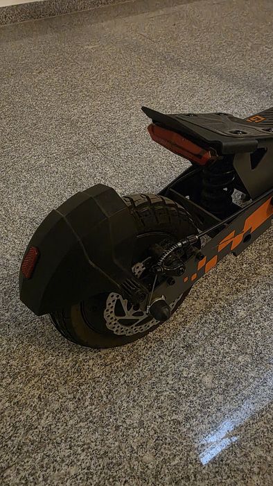 Vand trotineta electrica Kukirin G2